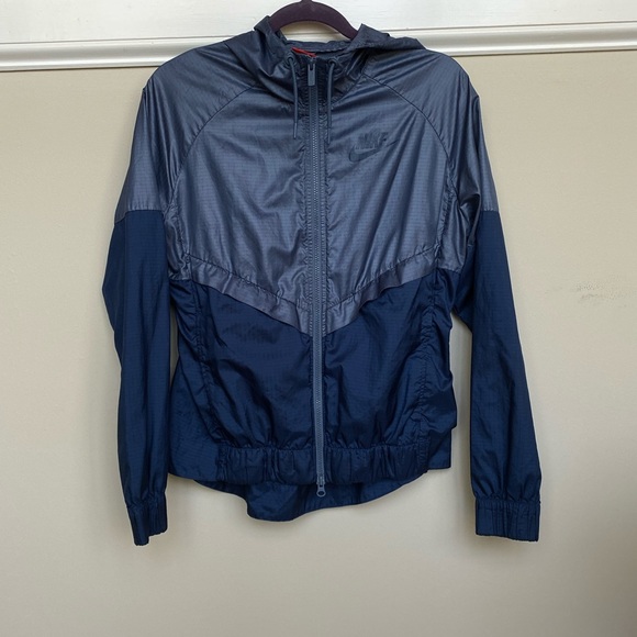 Nike Jackets & Blazers - Navy blue Nike Windbreaker